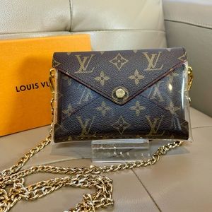 Louis Vuitton▪️Medium Kirigami pochette monogram